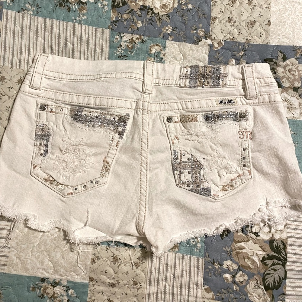 Miss Me shorts. Size 32